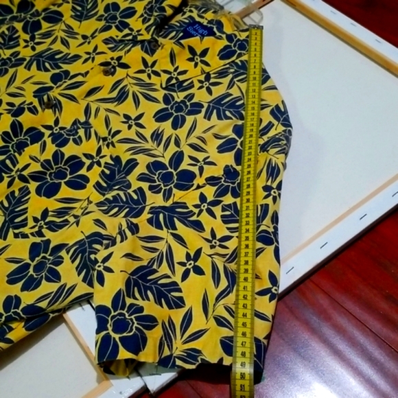 High Sierra - Button down shirt, Size  - L, Color - Yellow W/blue floral/leaf - Picture 9 of 9
